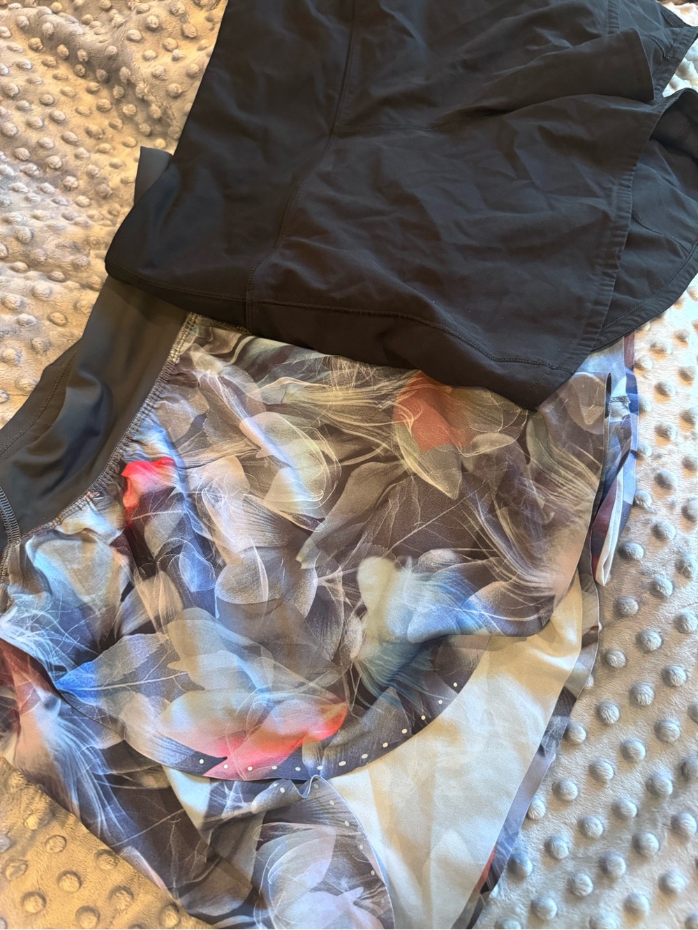 lululemon athletica Black Skater Skirt with Abstract Floral Print
2 pair
